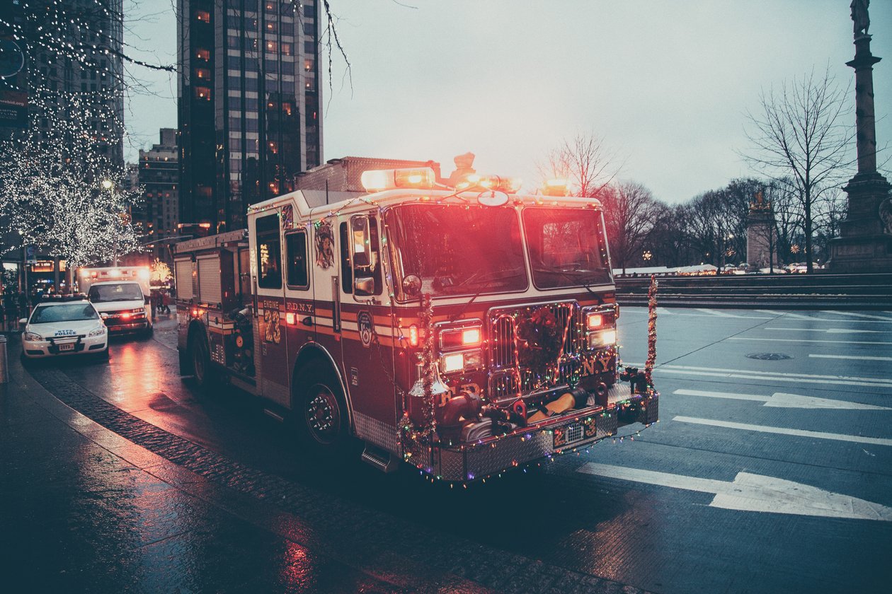 Is There a 911 for Healthcare Customer Support? - Luma Health