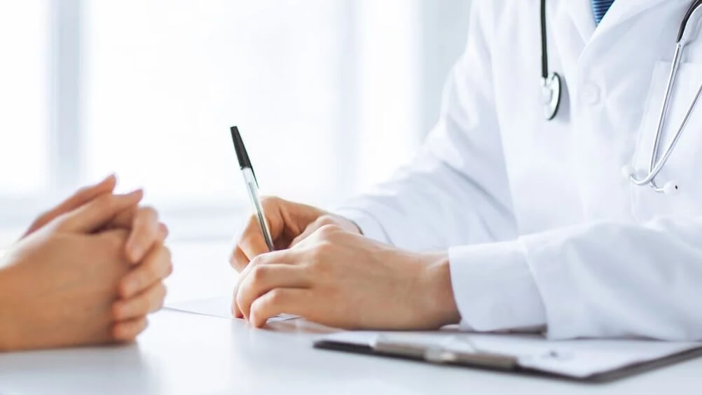 Is Your Clinic Missing the Service Recovery Opportunity? - Luma Health