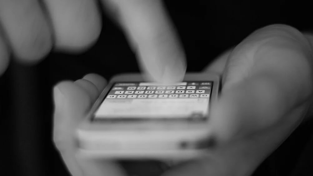 Verdict On Chatbots: Does Your Clinic Need One? - Luma Health